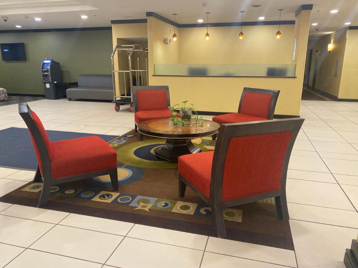 Holiday Inn Express And Suites Detroit North-Troy By Ihg Kültér fotó